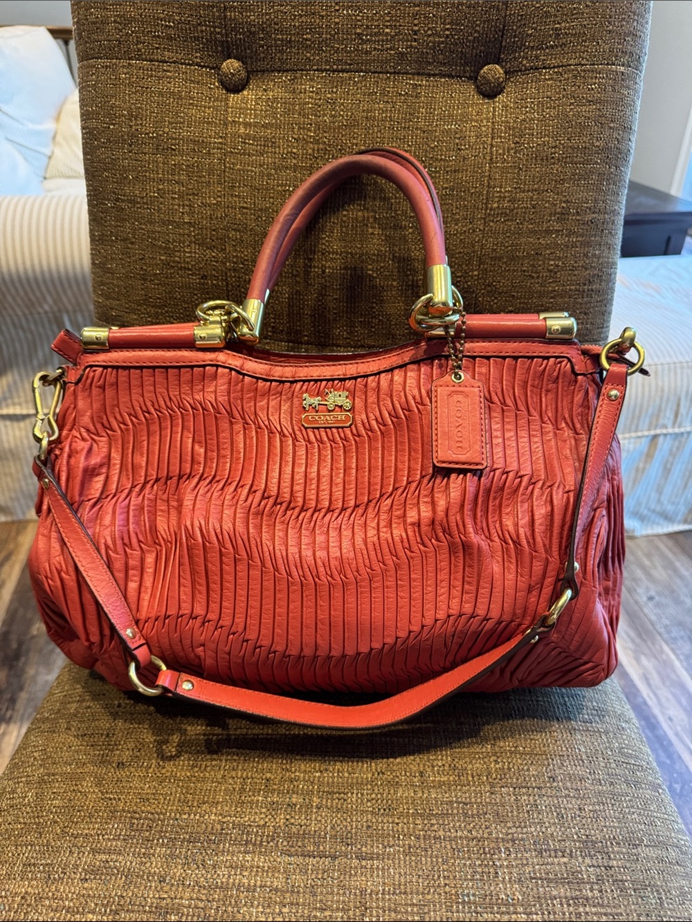 Coach Madison Carrie pleated coral satchel crossbody bag purse 21281 w/ hangtag